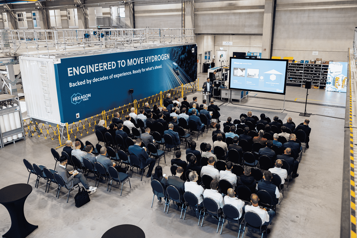 Hexagon Purus launches next generation distribution system for safe and efficient transportation of hydrogen on road, rail and inland waterways
